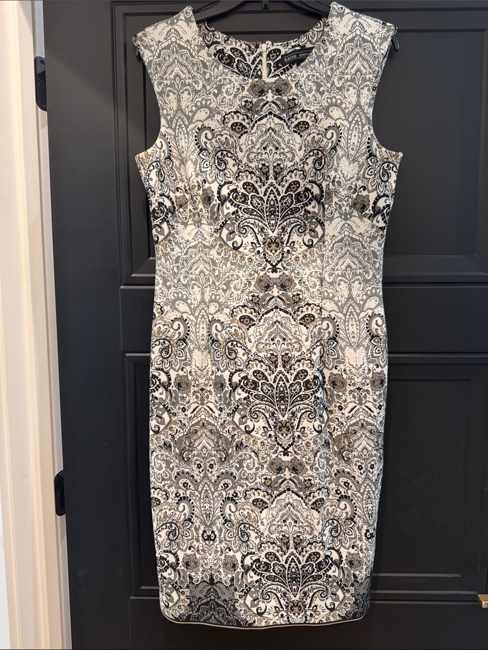 karin stevens Black and White Paisley-Print Midi Sheath Dress